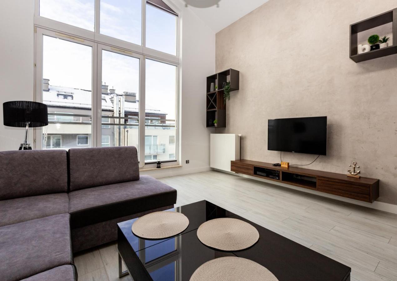 Janki Bryla Two-Level Apartment غدينيا المظهر الخارجي الصورة